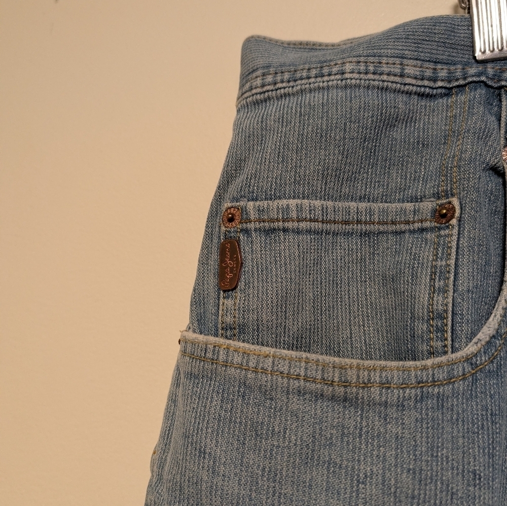Pepe Jeans London Light Wash Relaxed Fit Denim Raw Hem Size 44 - Picture 9 of 16